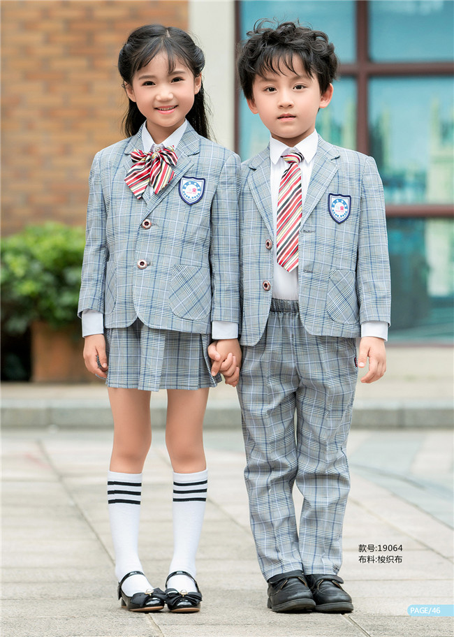 时尚格子中小学幼儿园礼服，学生制服